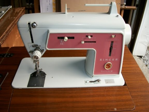 Perfect Stitch August 40 Interesting White Sewing Machine Model 1265 Perfect Stitch August 40 Interesting White Sewing Machine Model 1265