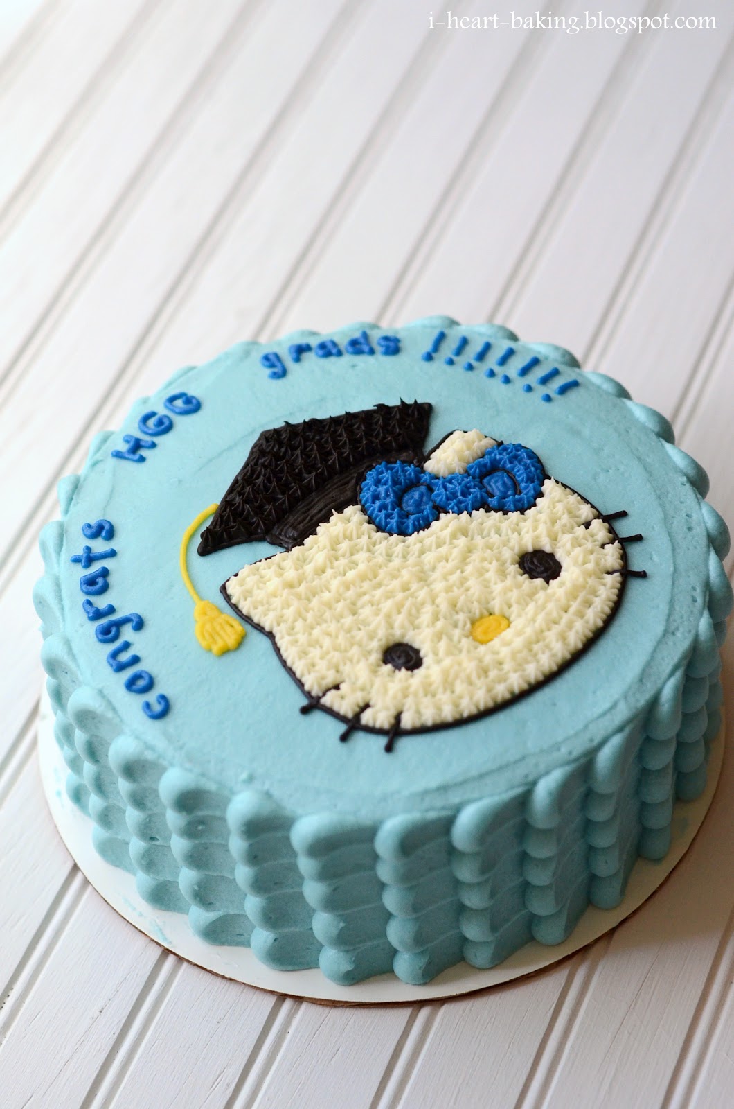 i heart baking!: hello kitty graduation cake