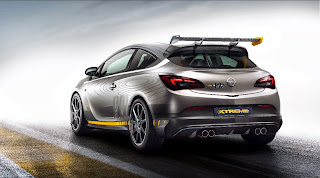 Opel Astra OPC EXTREME