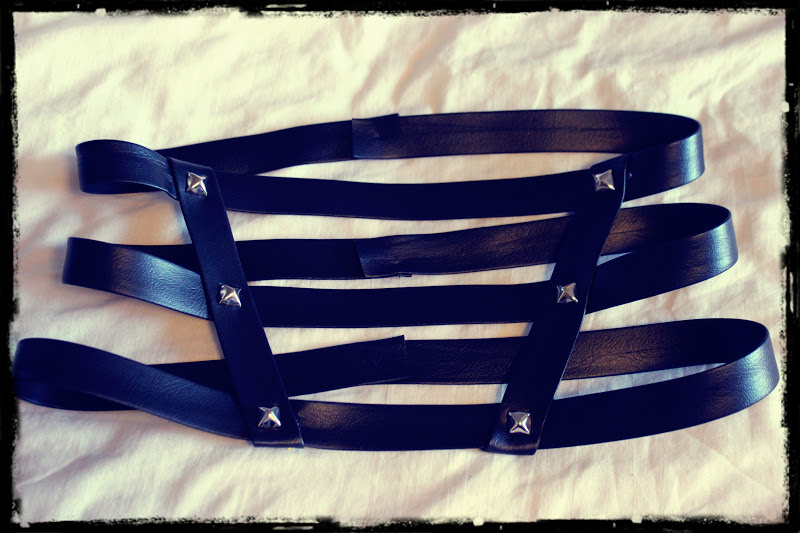 DIY Body Harness Belt by Taylor and Demolish M&J Blog
