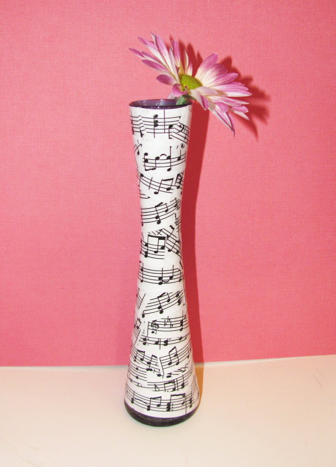 itmom Musical Sheet Vase Tutorial