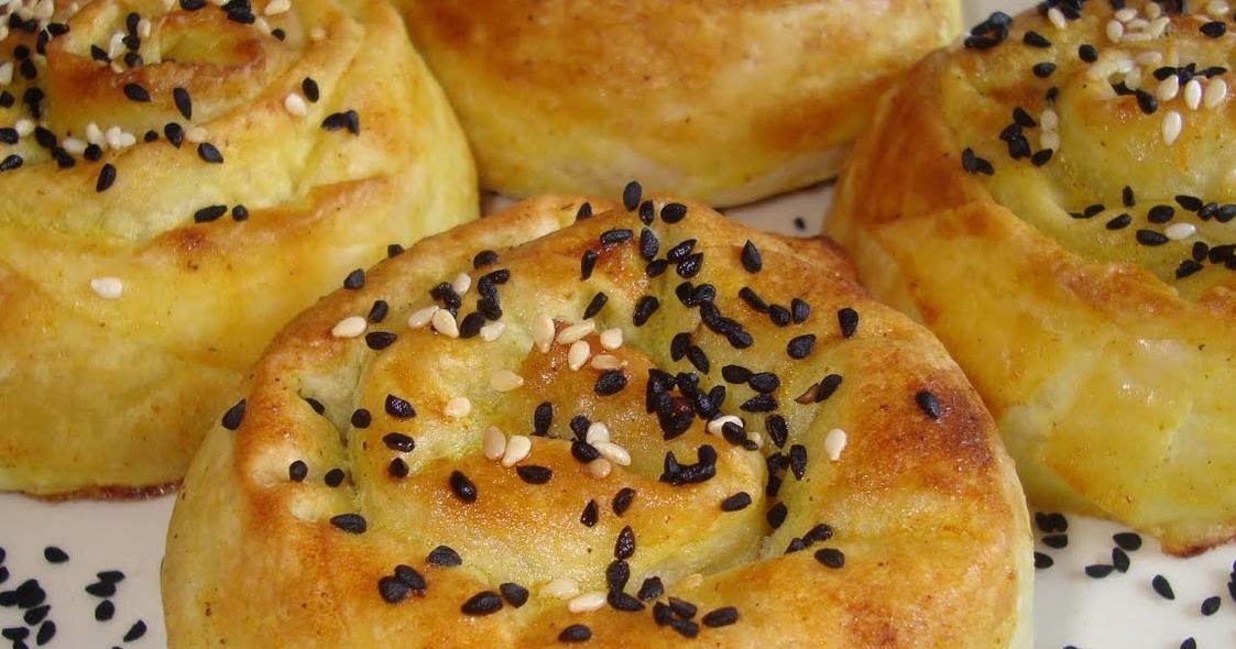 HANIM ELİ Gül Böreği Tarifi