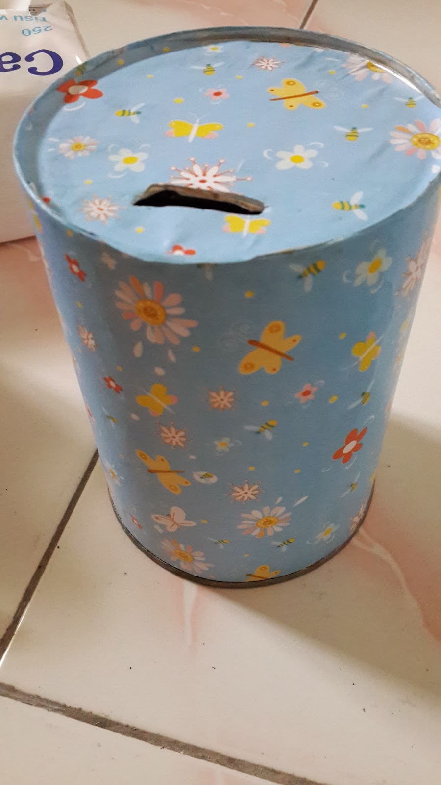 Cara Membuat Celengan Dari Kaleng Bekas Hello people!