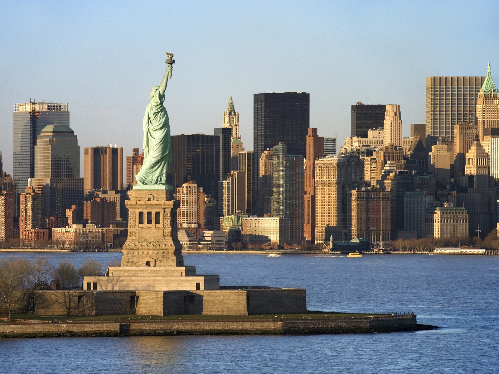 Statue+of+Liberty+in+New+York.jpg