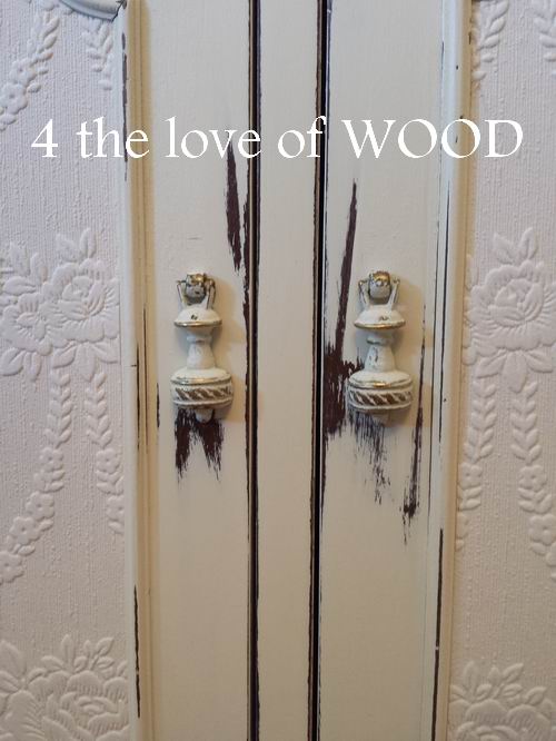 4 the love of wood INSPIRED with lion hardware