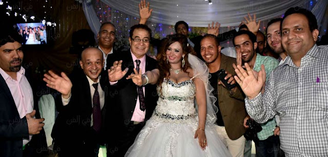 صور حفل زفاف الفنان سعيد طرابيك على سارة طارق بفستان عارى وصور فرح الفنان سعيد طرابيك كاملة صور حفل زفاف الفنان سعيد طرابيك على سارة طارق بفستان عارى وصور فرح الفنان سعيد طرابيك كاملة