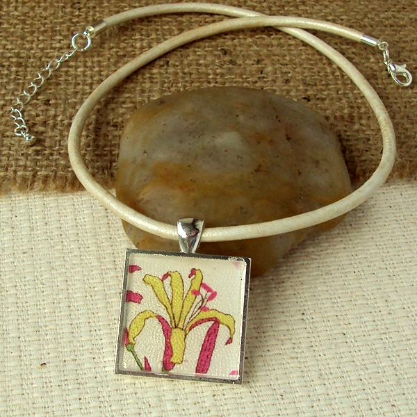 Just K Jewellery Fabric in Resin Jewellery