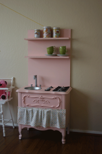 Honeybee Vintage: DIY Play Kitchen (from a nightstand)
