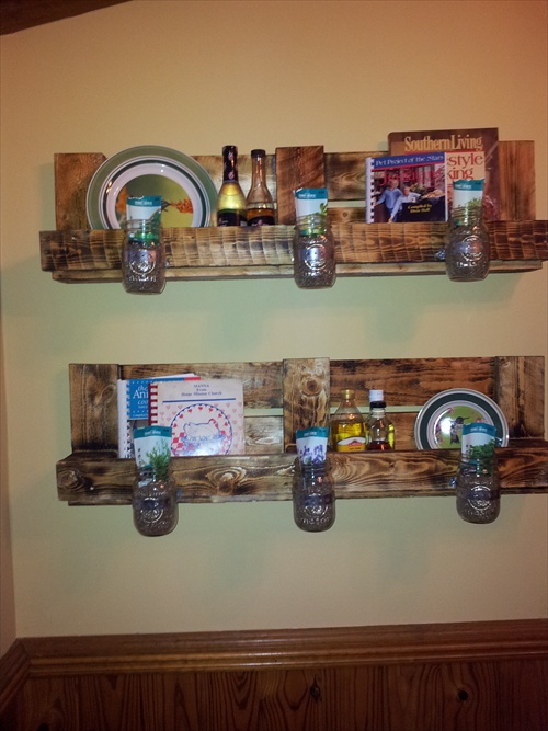 DIY Wooden Pallet Shelves with Storage Pallet Furniture Ideas