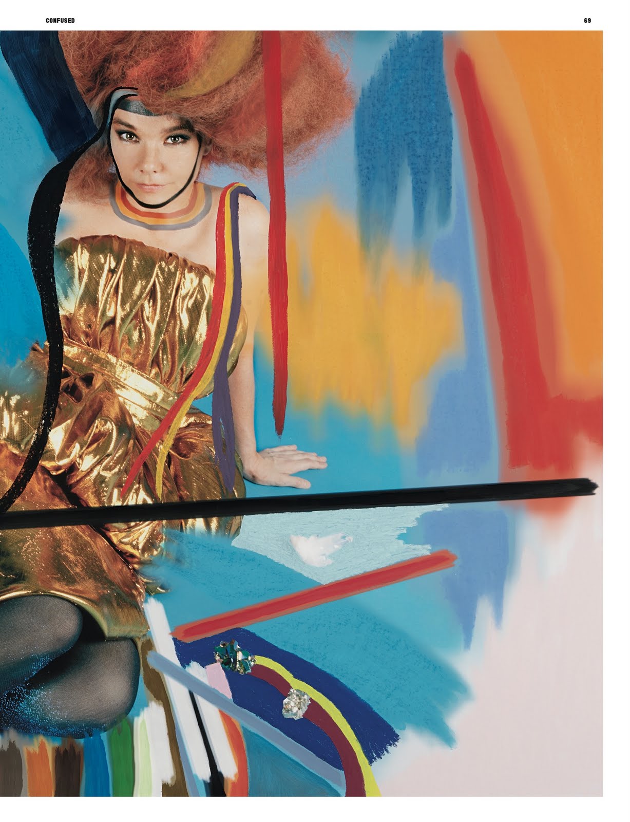 http://3.bp.blogspot.com/-w_KBH0Anj_A/ThW3BQJCREI/AAAAAAAAAt4/6d97jdXqZnA/s1600/bjork_dazedconfused_august.jpeg