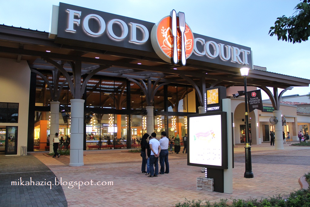 mikahaziq Like a Johor Tourist at Johor Premium Outlets