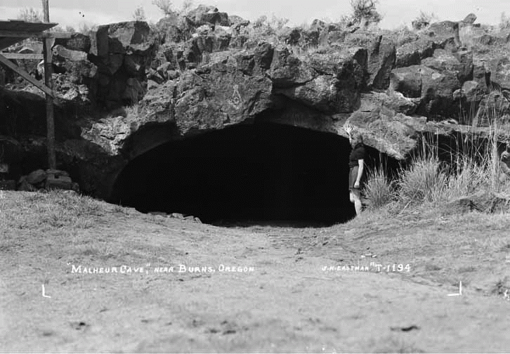 Burns Oregon, Malheur Cave