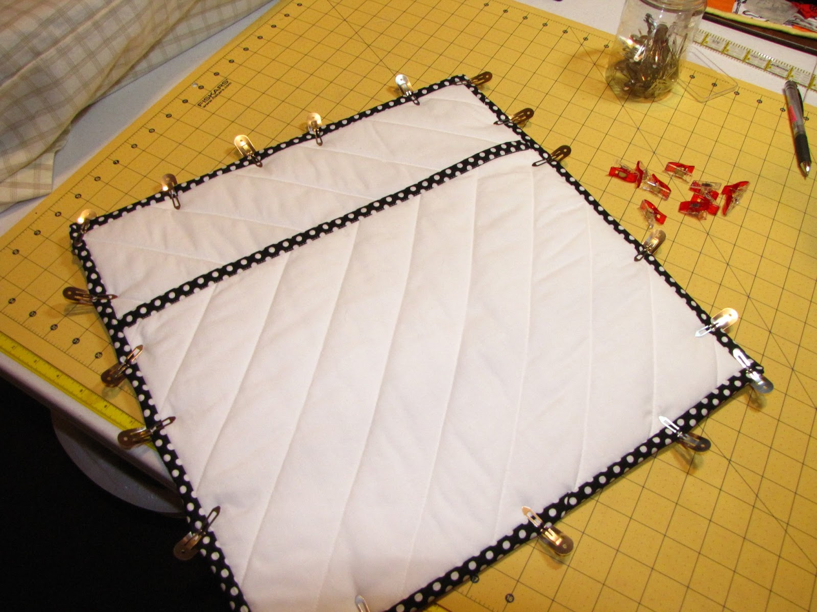 A Touch of Hink Paper Pieced Pillow Tutorial