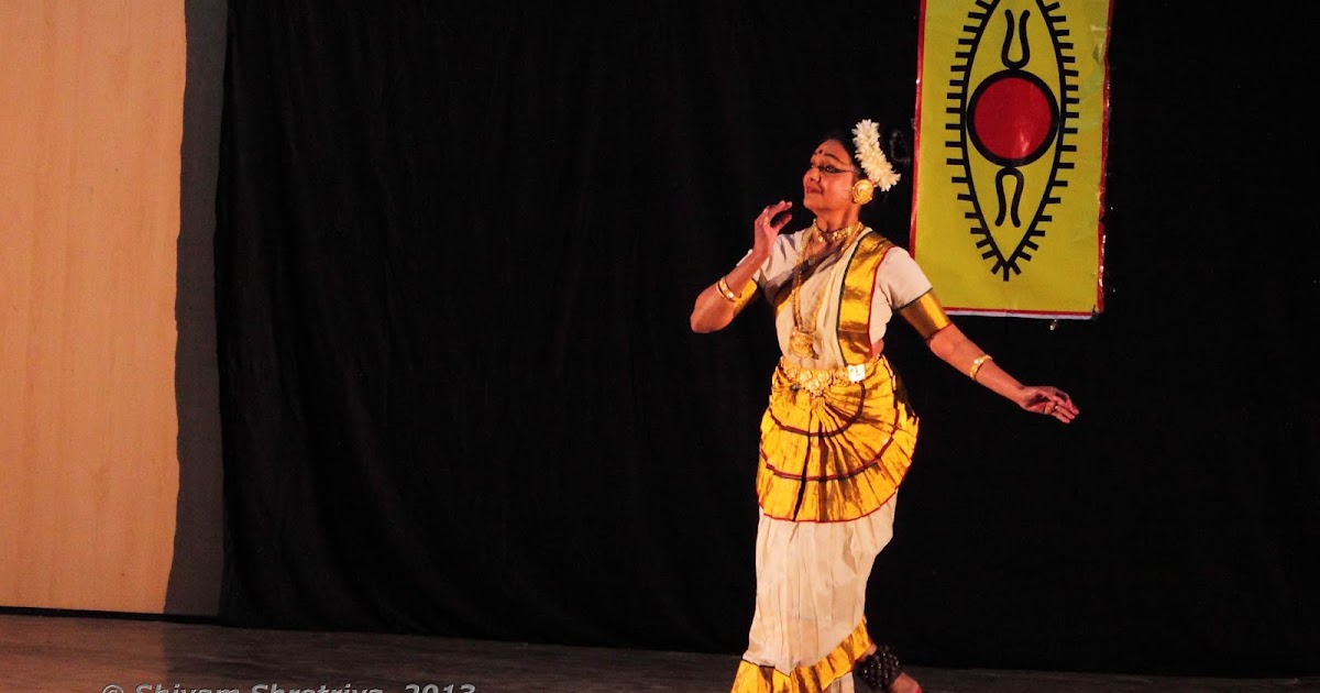 A Mesmerizing Evening Of Mohiniyattam