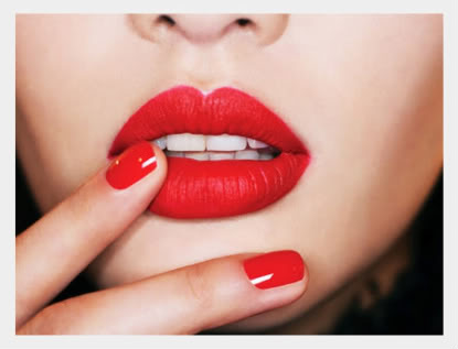 Jukebox II - Page 12 Red+lipstick+and+nail+polish