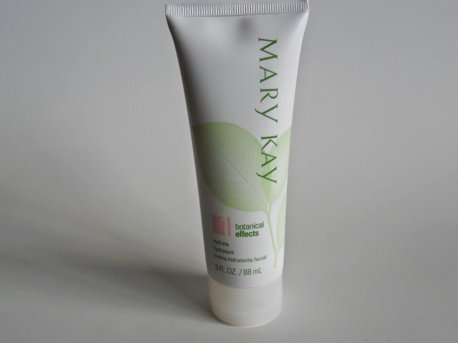 Back to nature with Botanical Effect form Mary Kay. Review
