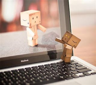 tips mempertahankan cinta jarak jauh