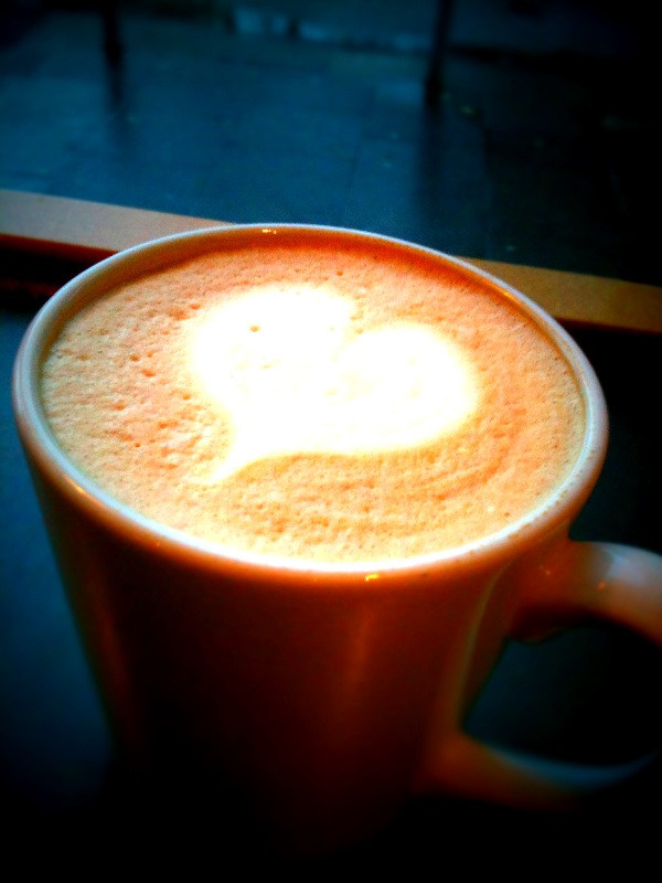 Nicht Die Schokolade Sondern Das Muttermal ６ １９ アート