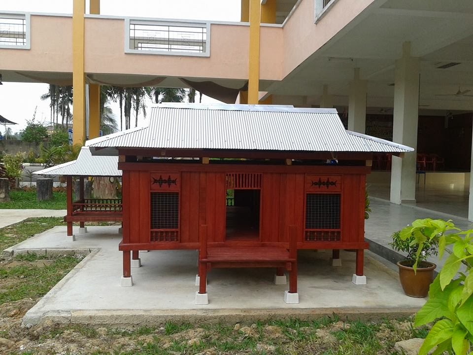 RUMAH MINI TRADISIONAL KESANG: RUMAH JOHOR