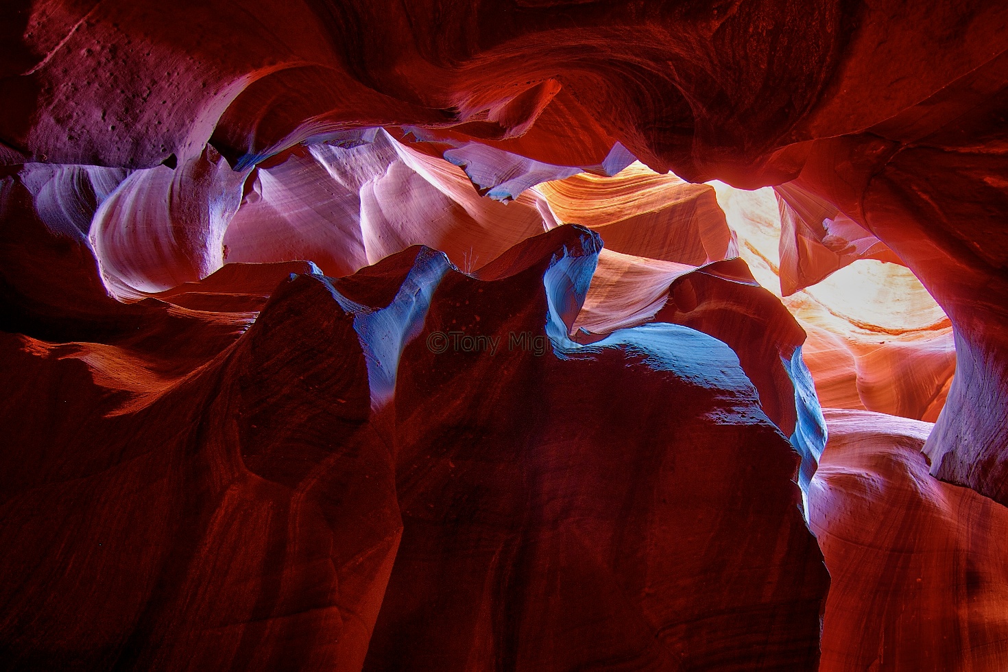 Upper+Antelope+Canyon+%233.jpg