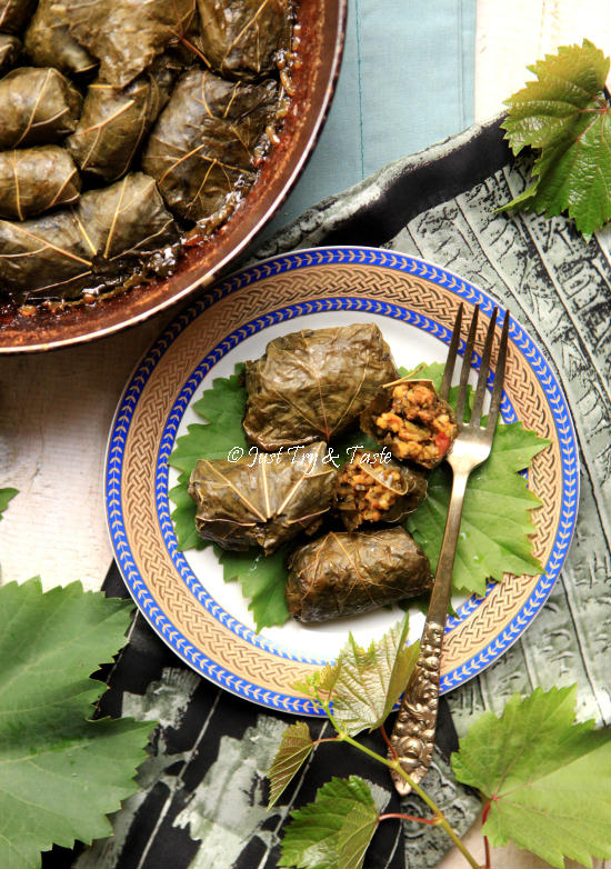 Resep Dolmeh - Daun Anggur Gulung Isi Daging & Nasi JTT