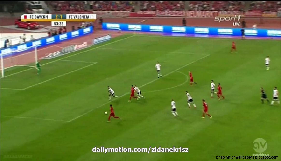 Thiago Alcántara 3 1 Bayern München v Valencia 18072015 Thiago Alcántara 3 1 Bayern München v Valencia 18072015