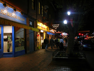 Tempe downtown district on Mill Avenue