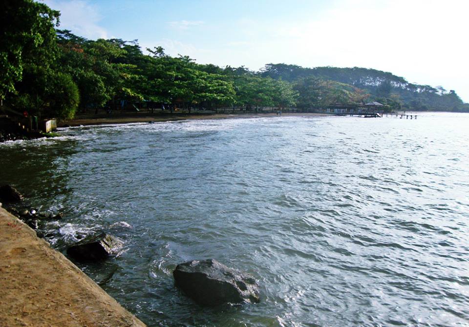 Obyek Wisata Pantai Ujung Negoro Batang Jateng Kabupaten