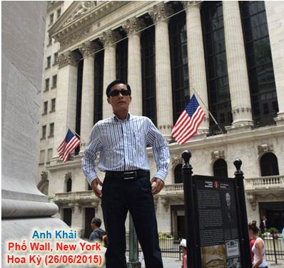 [Image: khach-my-1.JPG]