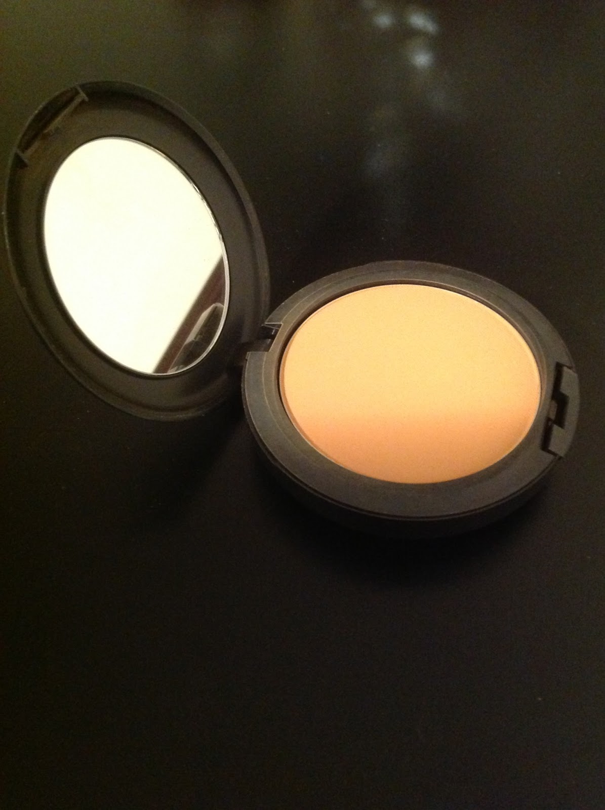 Diary of a Trendaholic MAC Concealers and Foundations