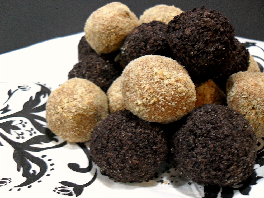 Aunt Peg's Recipe Box Black and Tan Mousse Truffles