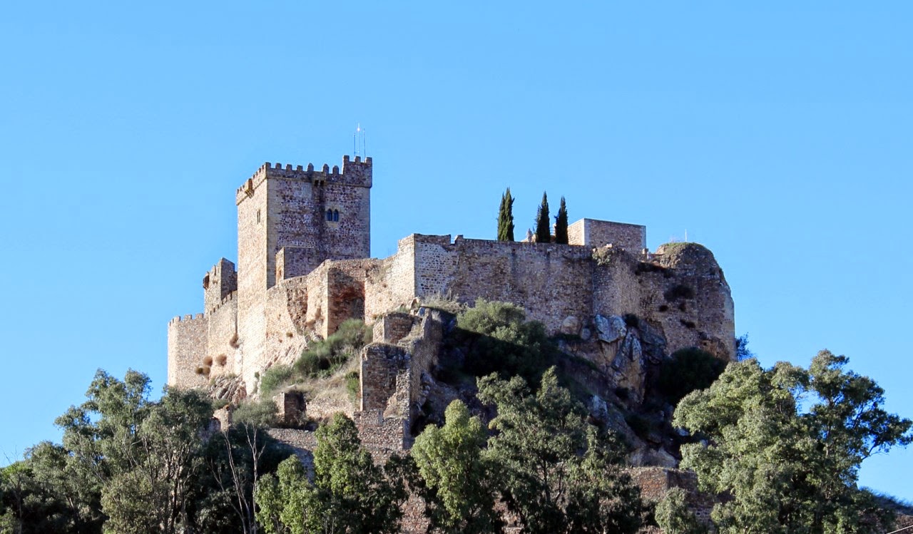 CATÁLOGO DE CASTILLOS DE EXTREMADURA