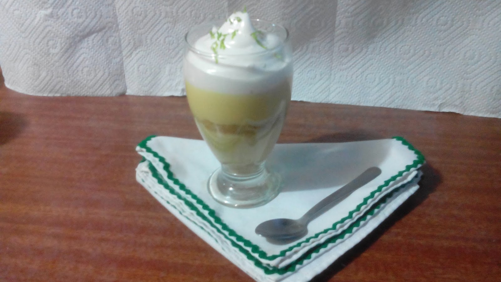 Pie de limón en copas