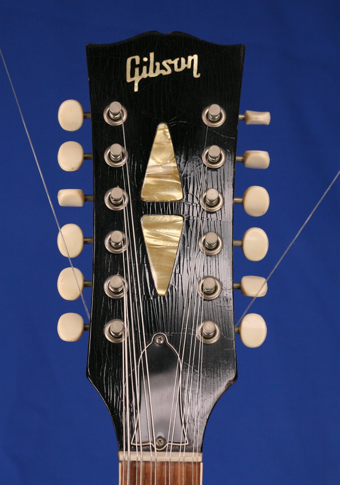 GuitarsAGoGo 1966 + 1968 Gibson ES335 12 Strings