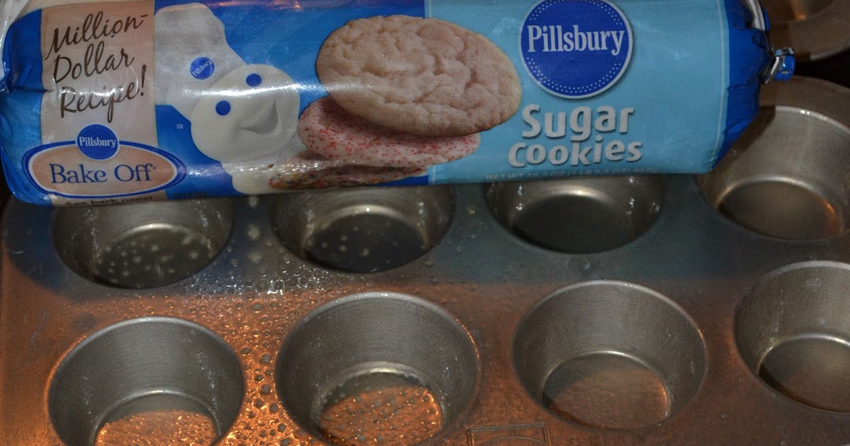 Purple Tailgating Mama Mini Fruit Pizzas / Cups