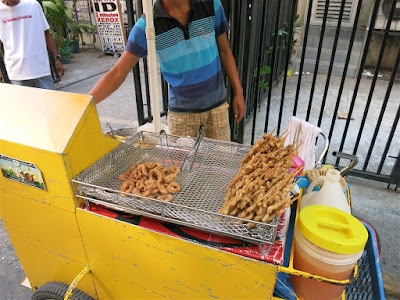 Food on wheels; Manila food carts