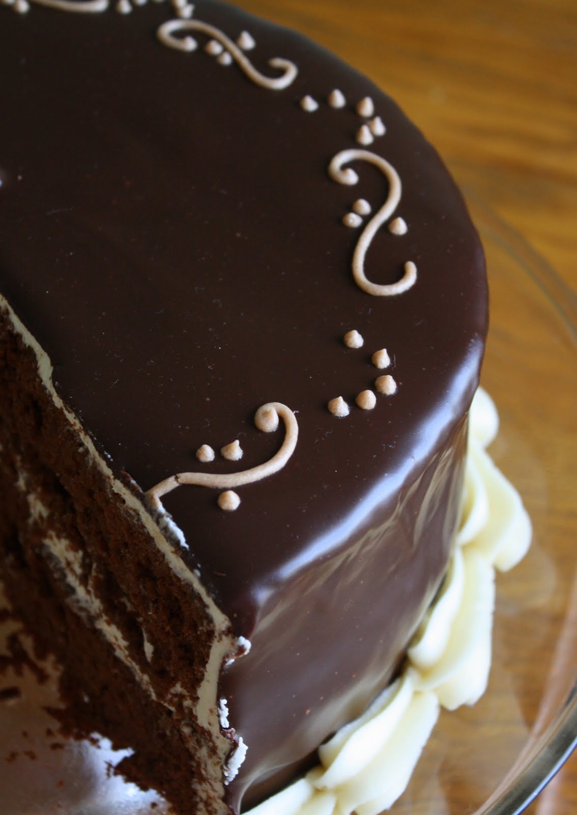 Jane's Sweets & Baking Journal Chocolate Fudge Layer Cake with Vanilla