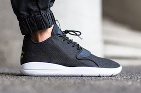 jordan eclipse black and gold