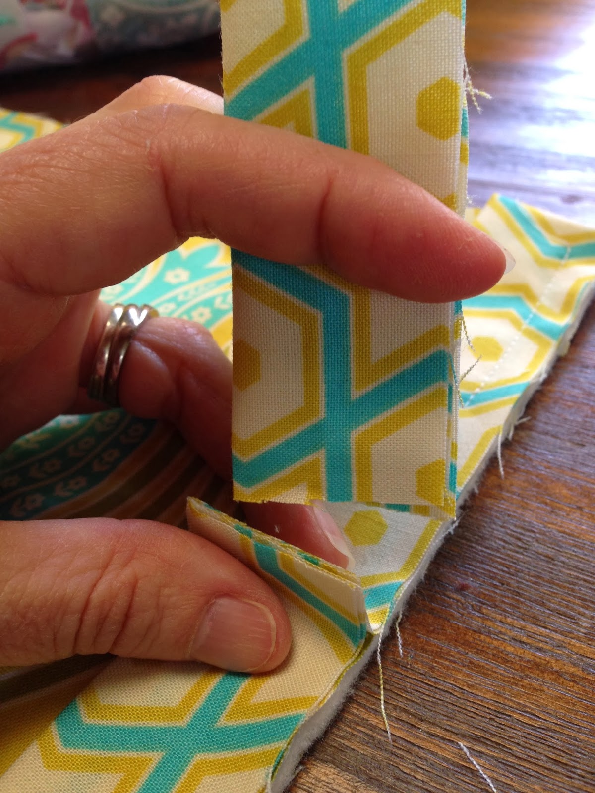 MsMidge Cushion For Christmas Blog Hop Paper Pieced & Machine