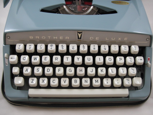 Brother De Luxe