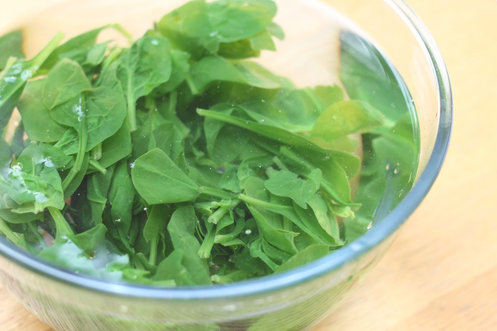Dine at Mine Courgette and Chilli Pasta with Crispy Spinach Balls