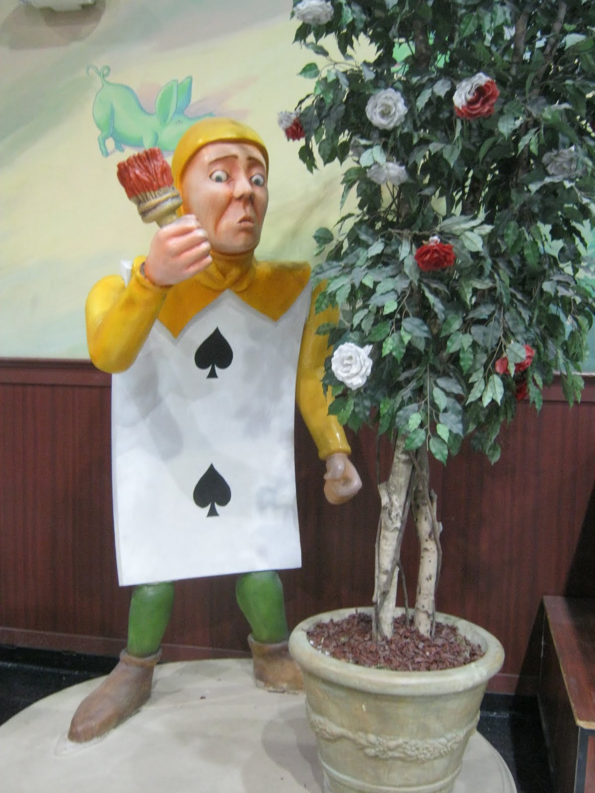 Fun Ideas Alice in Wonderland Fry's