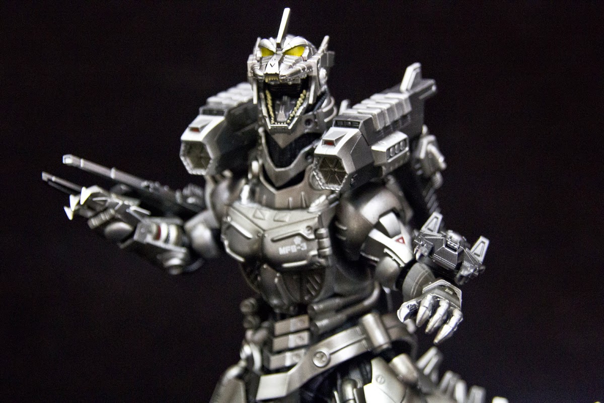 sh monsterarts heavy arms kiryu