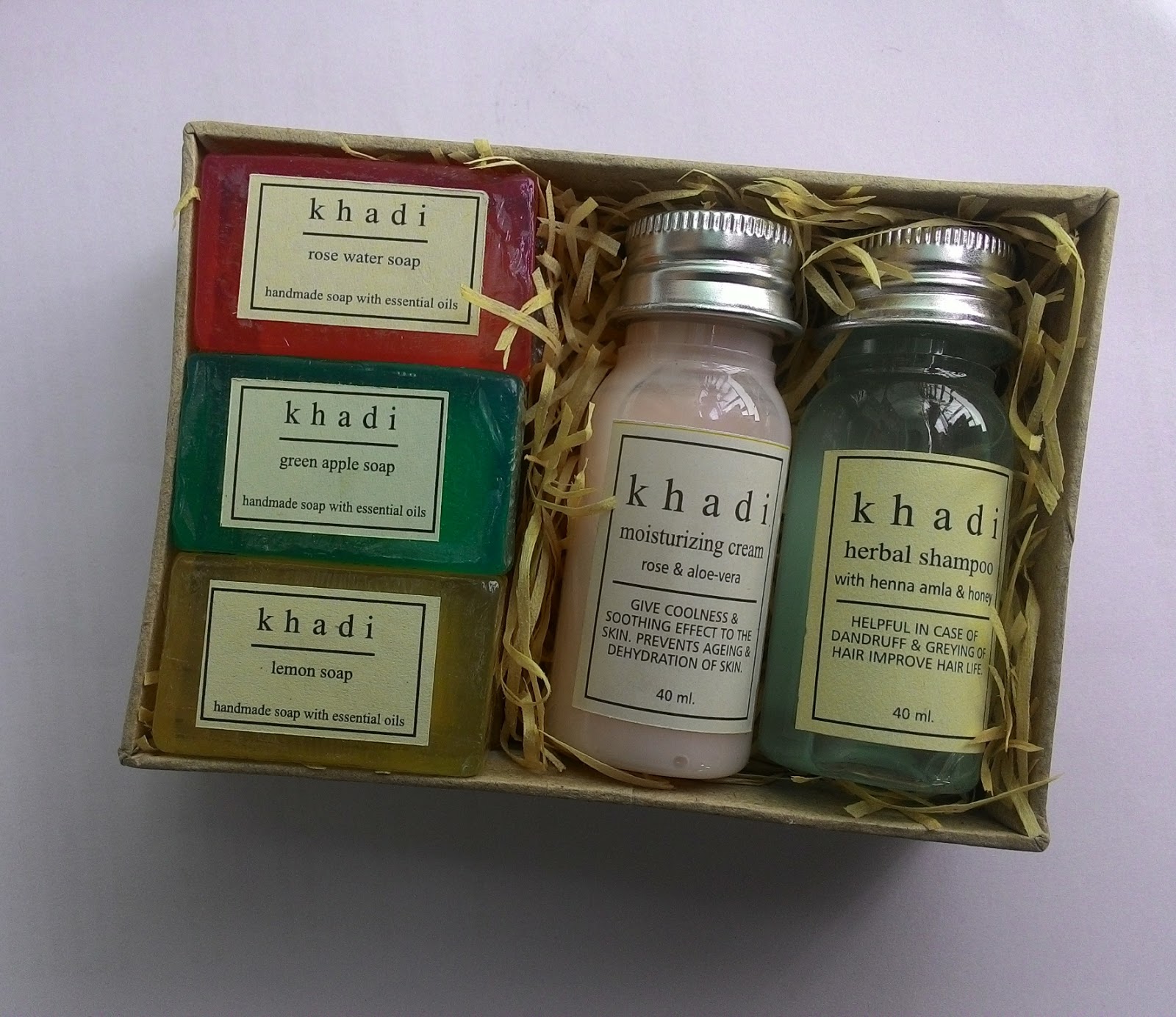 Khadi Gift Pack Review The Beautyholic Beauty, Lifestyle & Fashion