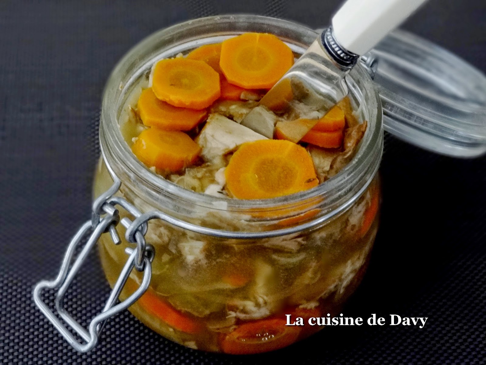 La cuisine de Davy Terrine de lapin en gelée