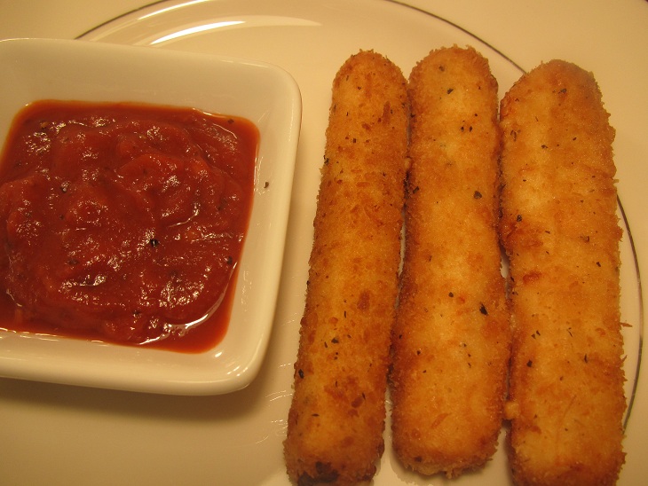 Fried Mozzarella Stick