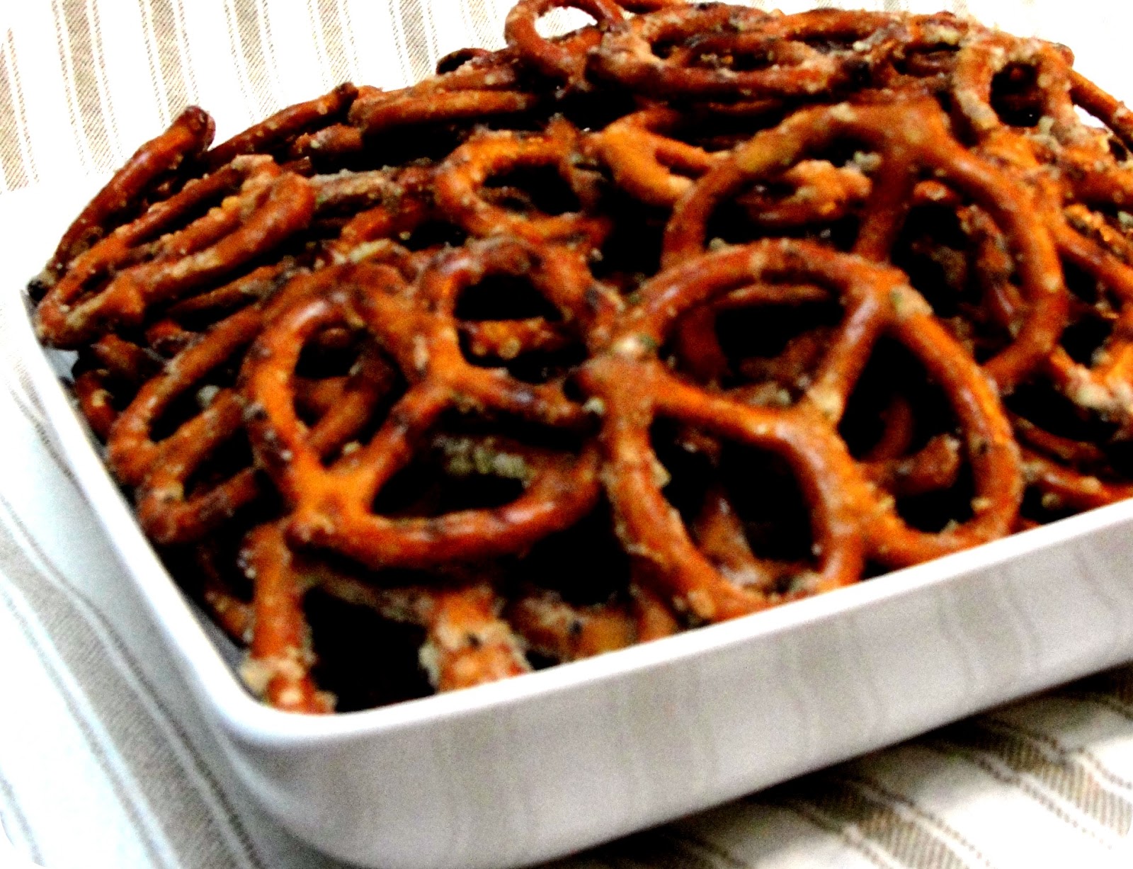 pretzel recipe soft seasoned pretzels recipe dishmaps pretzel recipe soft seasoned pretzels recipe dishmaps