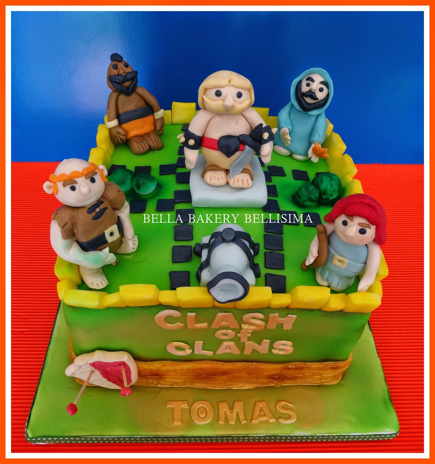  CLASH OF CLANS CAKE