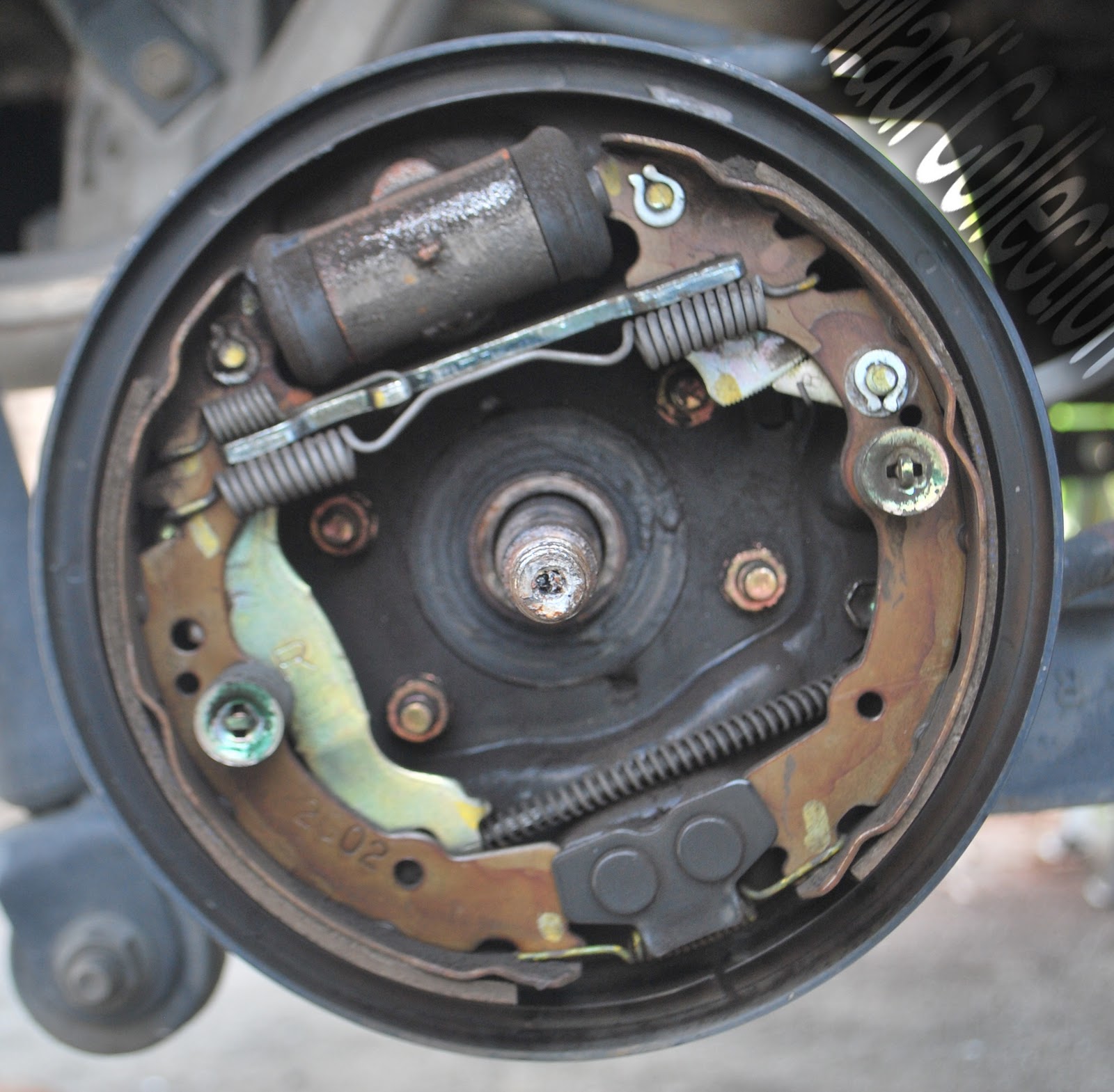 DIY Fix On Your Own Daihatsu Coure / Perodua Kelisa Rear Brake Drum