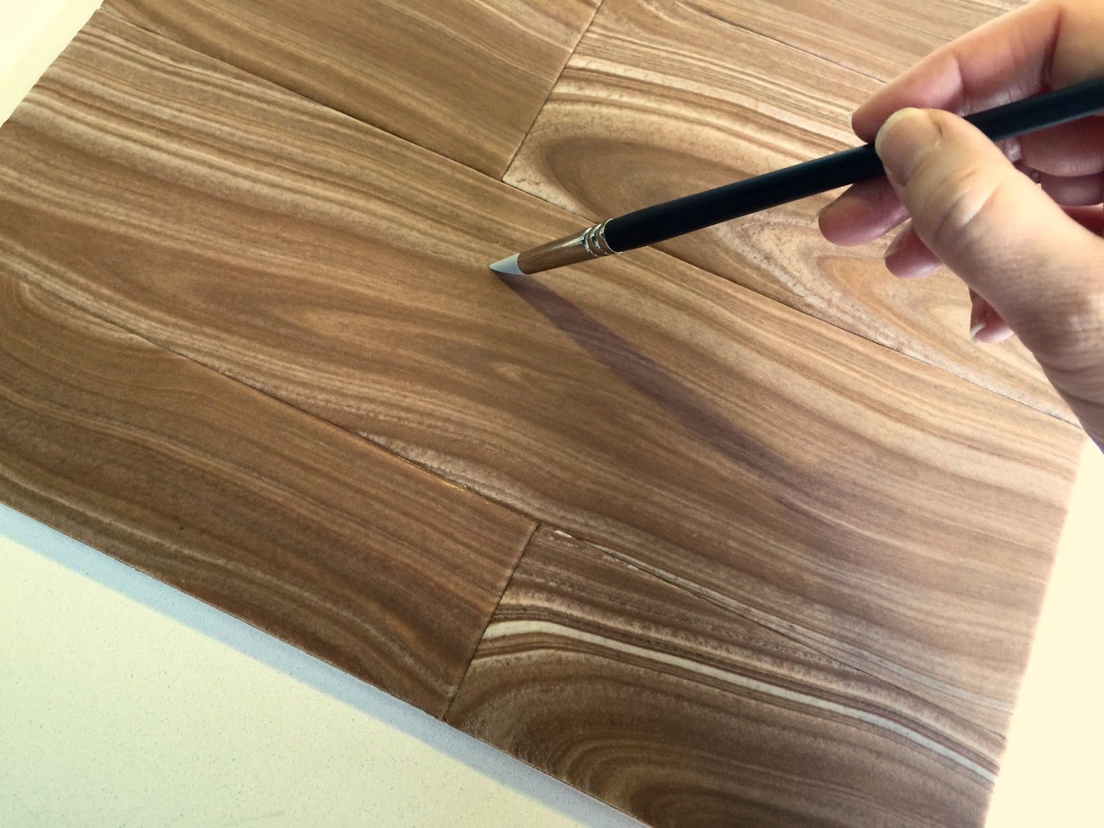 Elaine's Sweet Life Making realistic woodgrain with fondant {Tutorial}